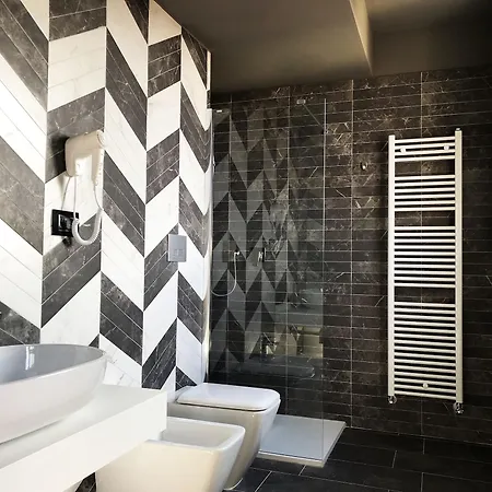 מלון 57 Reshotel Orio