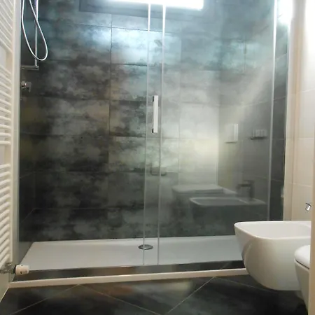 57 Reshotel Orio מלון