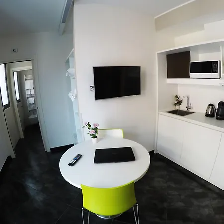 מלון 57 Reshotel Orio