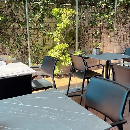 57 Reshotel Orio מלון 4*